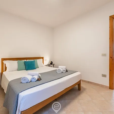 Azure House Nyaraló Calasetta