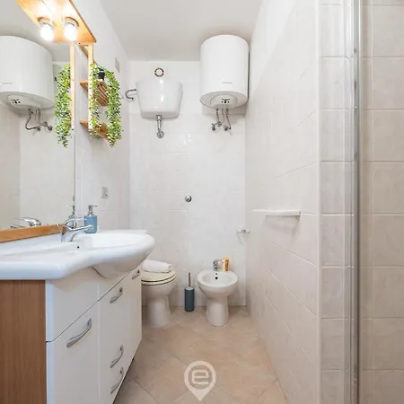 Azure House * Calasetta